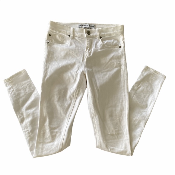 Express Mia Mid Rise White Jean